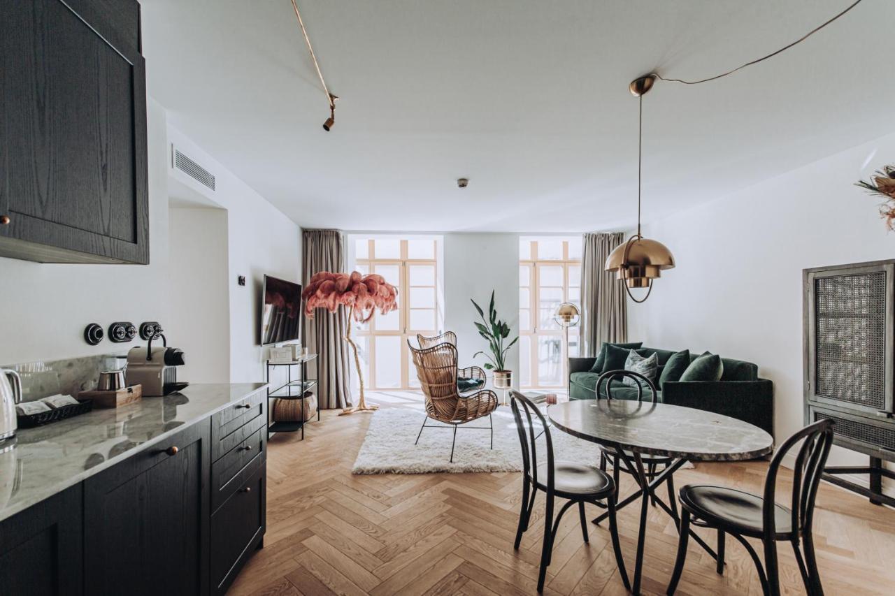 Ocho Suites&kitchen Apartment *