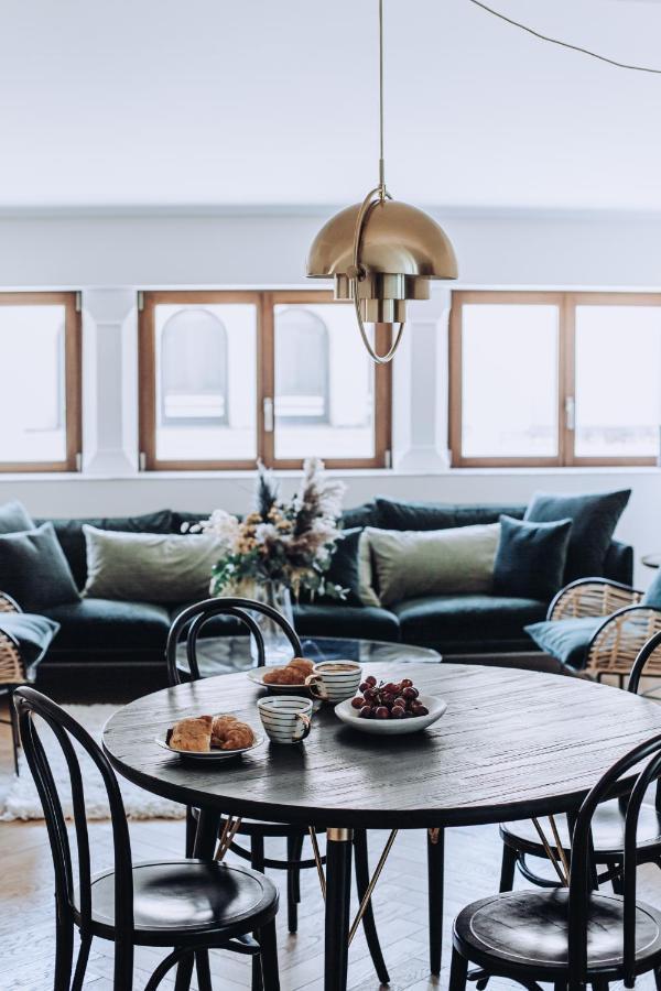Ocho Suites&kitchen Apartment
